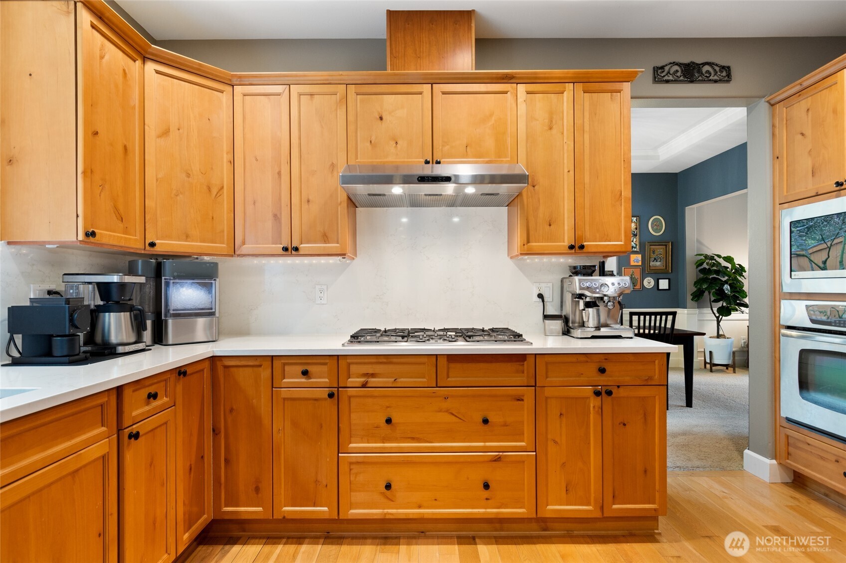 9204 234th Place Southwest Edmonds, WA 98020 - Photo 8 of 40