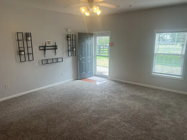 $1,875 | 1019 Briggs Lane, Spring Hill, TN 37174