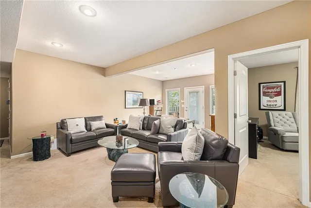 $408,000 | 104 Prairie Rose Circle, Smithville, MO 64089