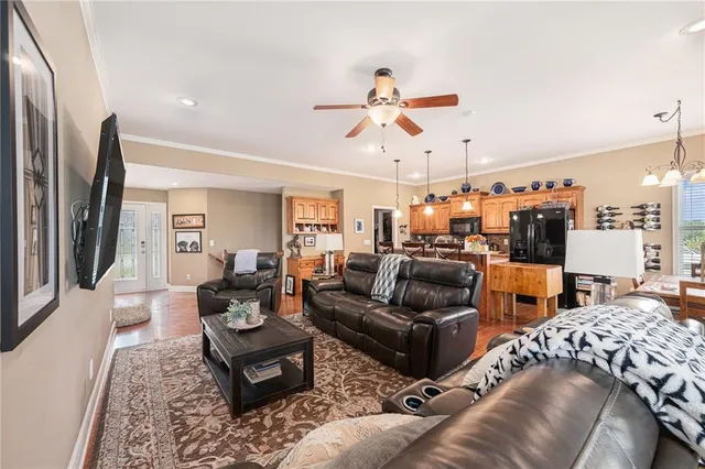 $408,000 | 104 Prairie Rose Circle, Smithville, MO 64089