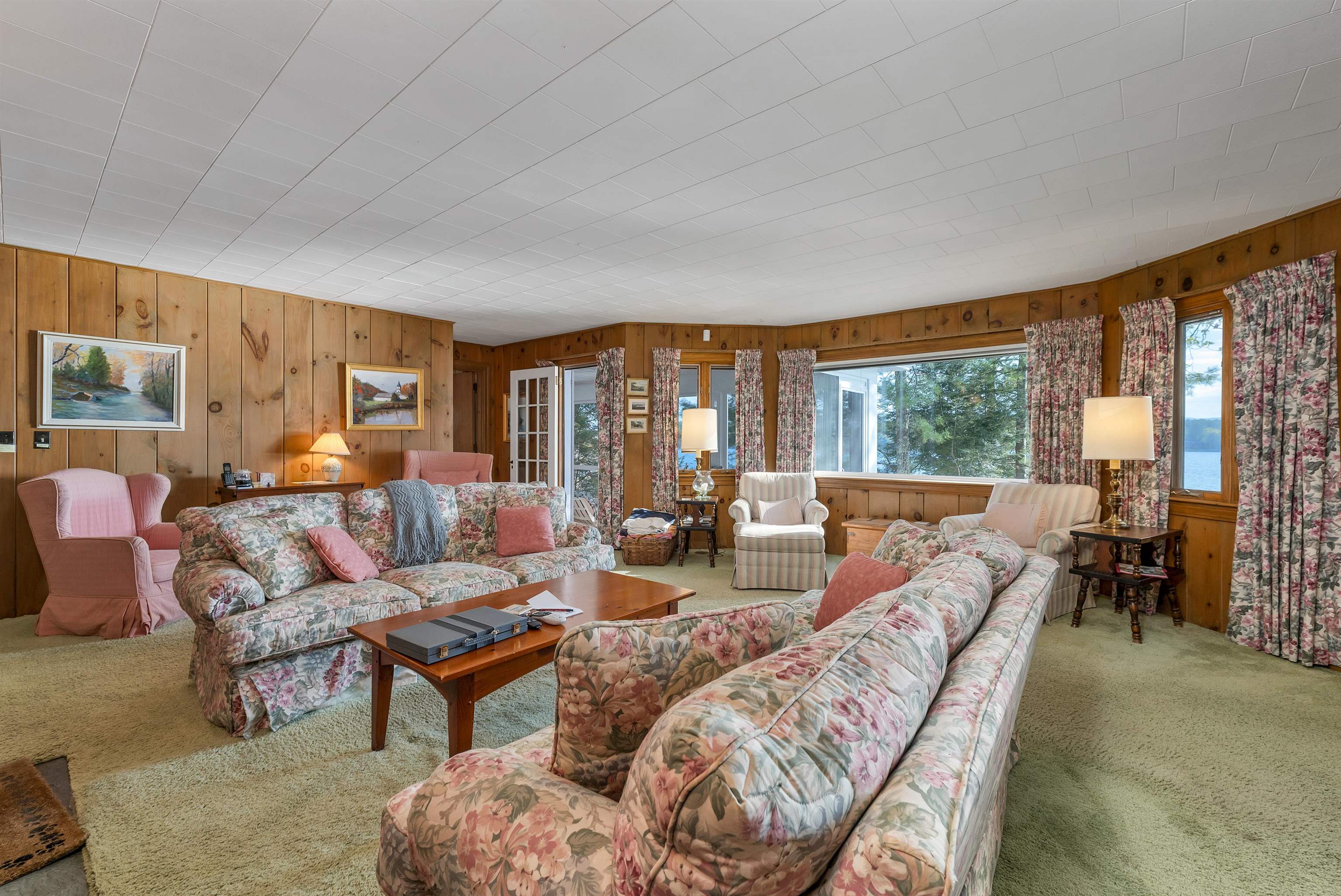 74 Keewaydin Road Wolfeboro, NH 03894 - Photo 27 of 58