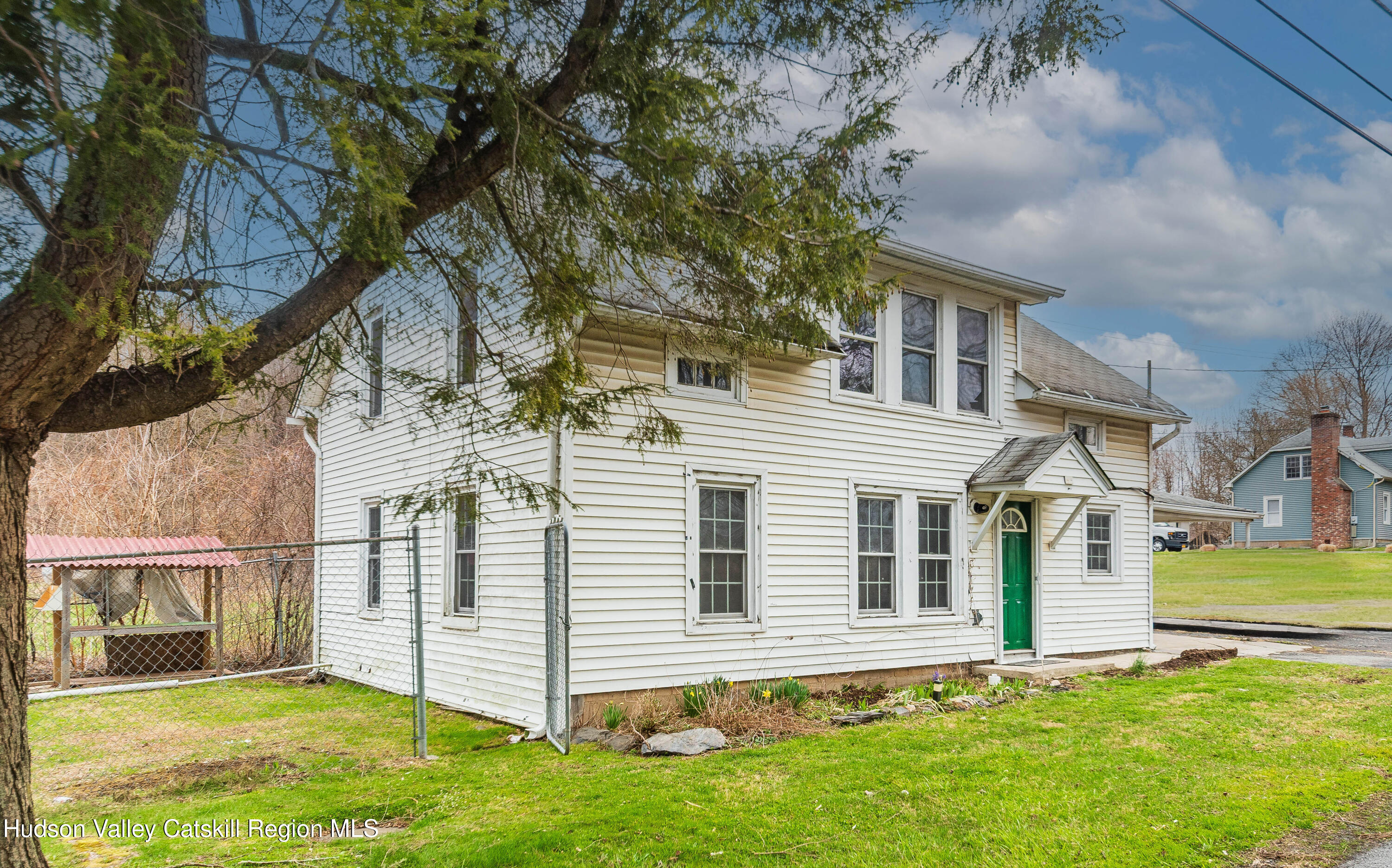 131 Station Road New Paltz, NY 12561 - Photo 28 of 31 front view of house with a yard