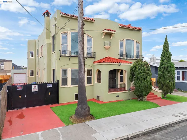 $979,999 | 125 12th Street, Richmond, CA 94801