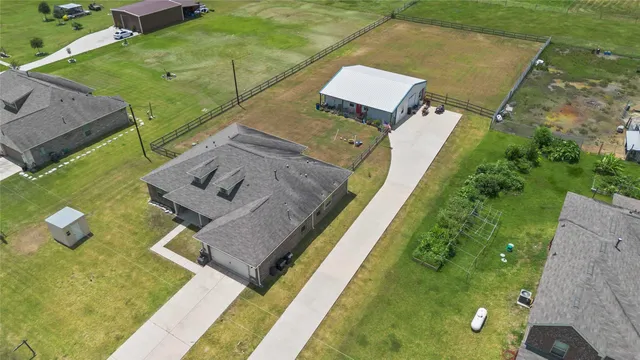 $500,000 | 7718 Kovar Road, Beasley, TX 77417