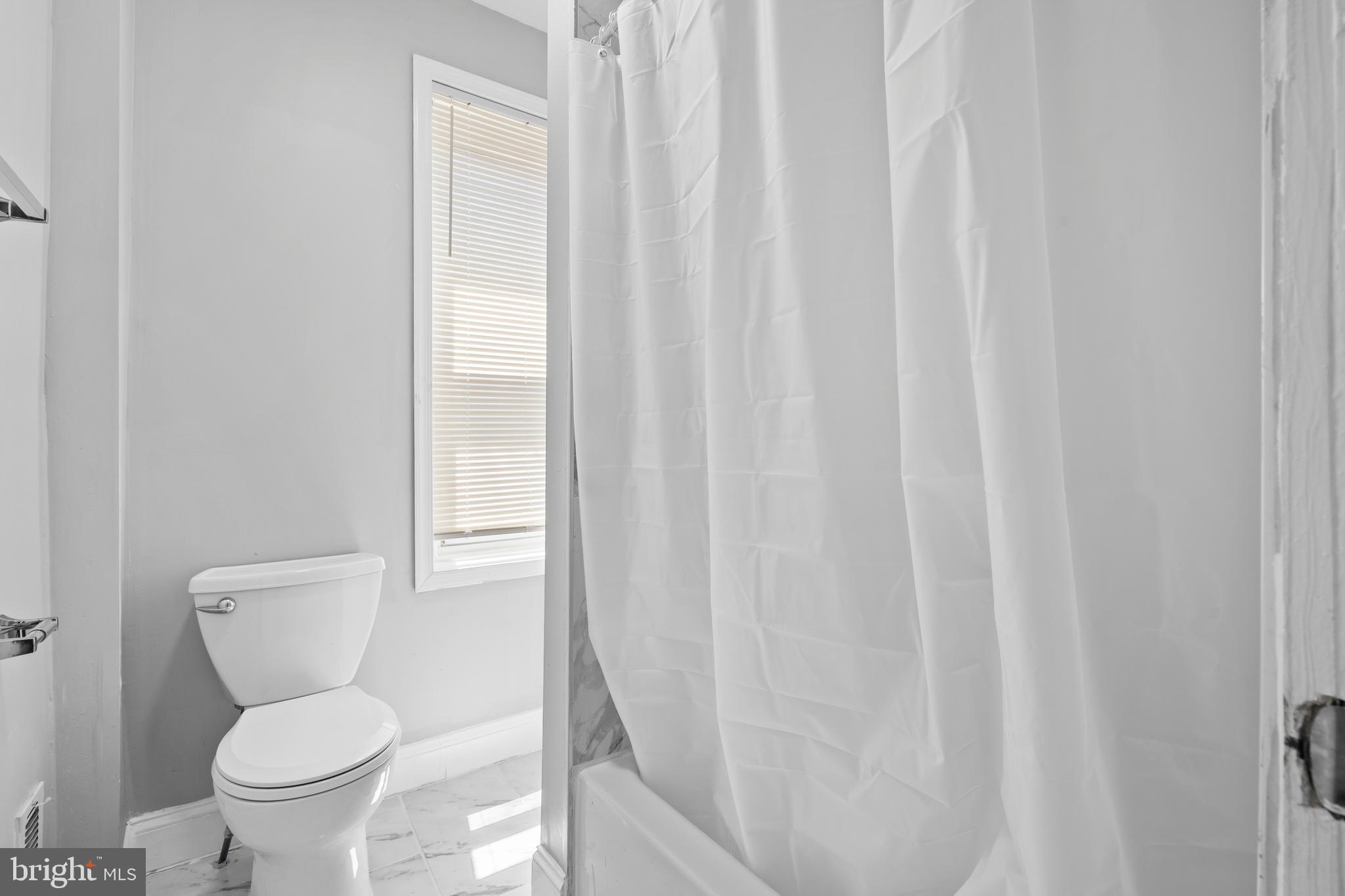 3348 Kip Street Philadelphia, PA 19134 - Photo 11 of 20