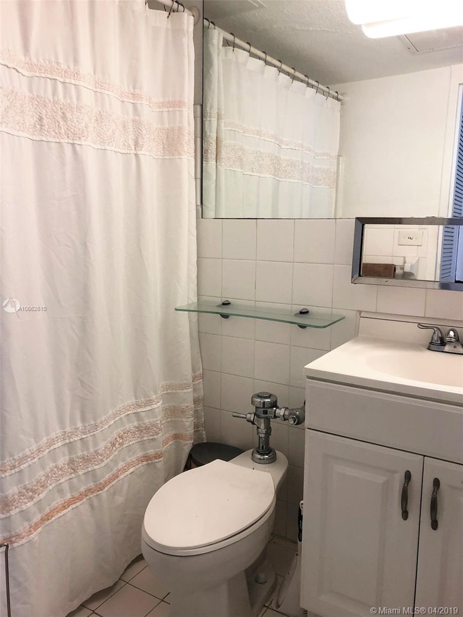 1500 Bay Road, Unit 904S Miami Beach, FL 33139 - Photo 12 of 13