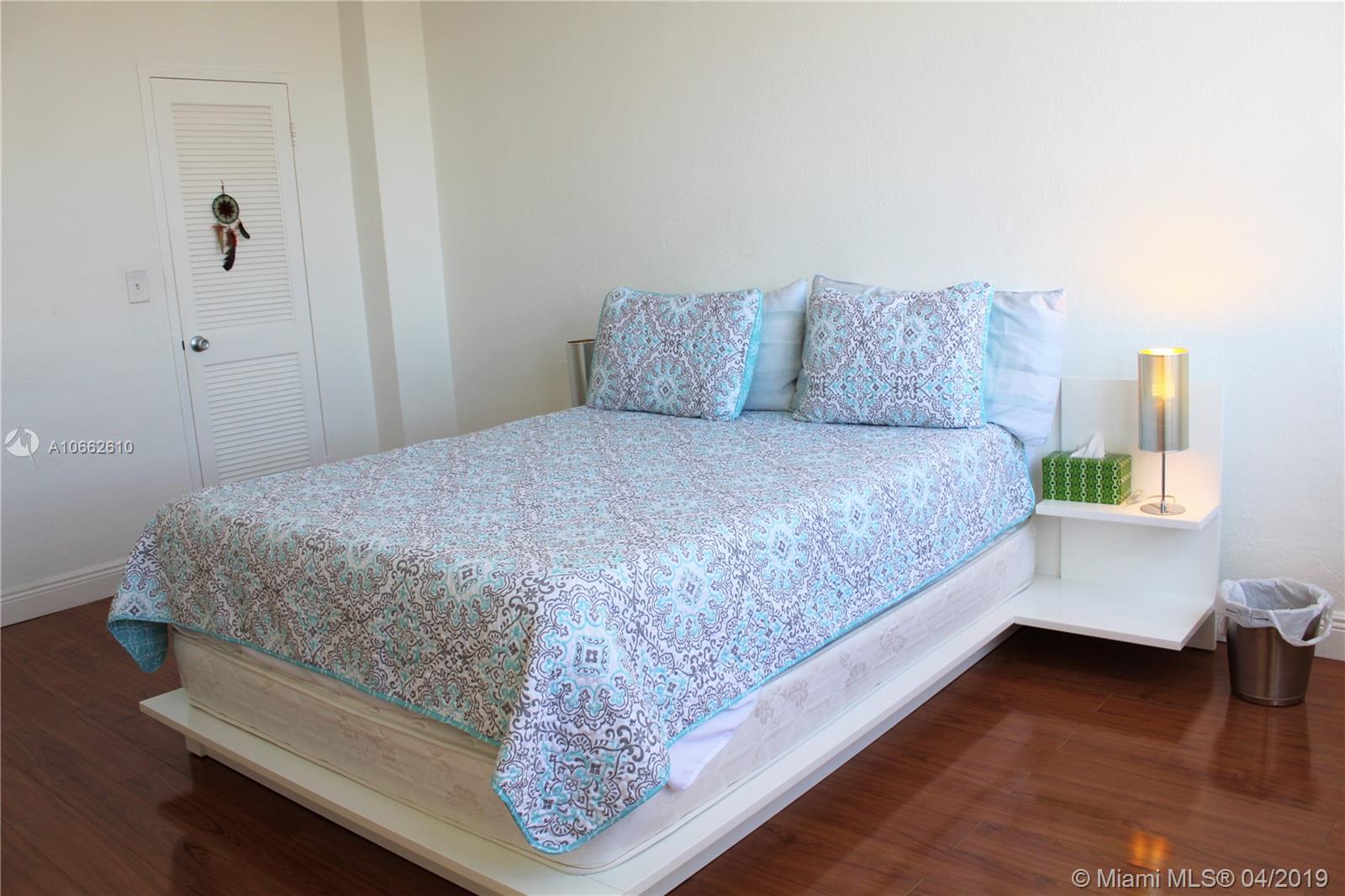 1500 Bay Road, Unit 904S Miami Beach, FL 33139 - Photo 10 of 13