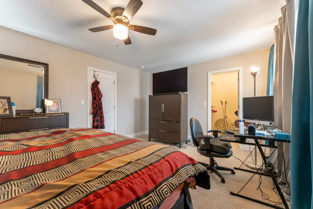 $269,900 | 513 Jill Lane, Bolingbrook, IL 60440