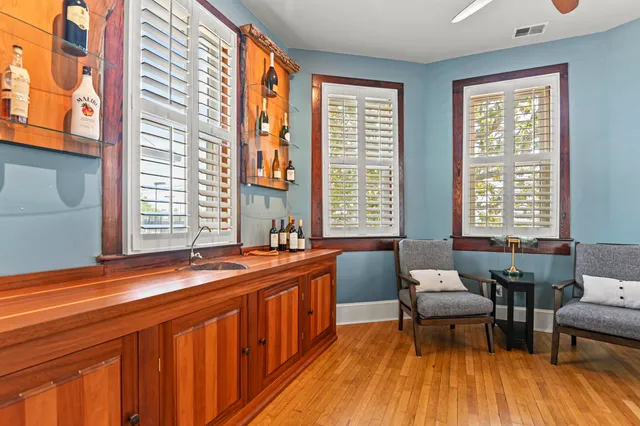 $5,950 | 294 Congress Street, Charleston, SC 29403