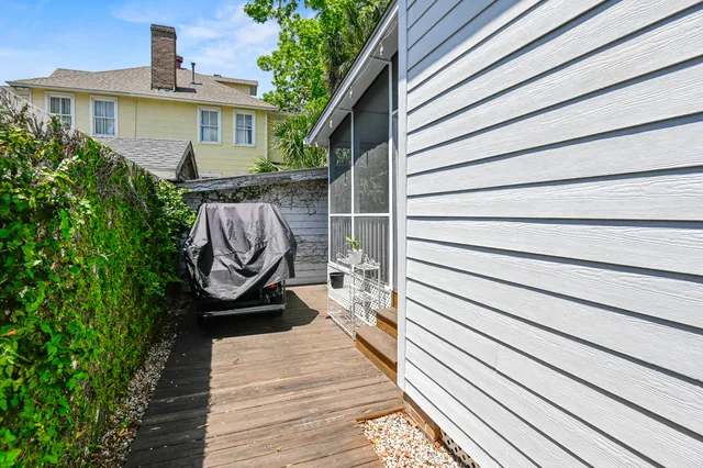 $5,950 | 294 Congress Street, Charleston, SC 29403