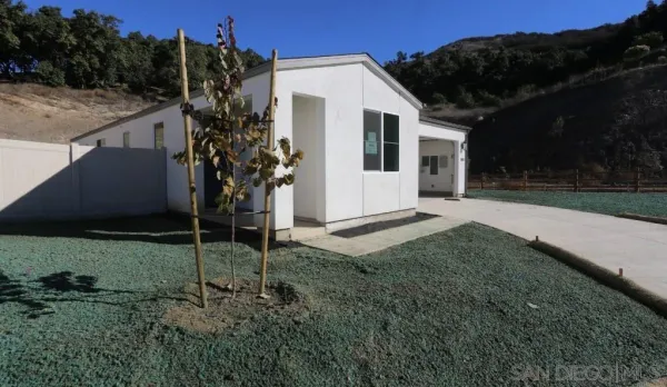 $795,000 | 35252 Bergamot Cove, Fallbrook, CA 92028