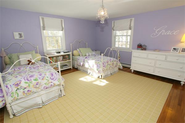 52 Emerson Road Wellesley, MA 02481 - Photo 13 of 21