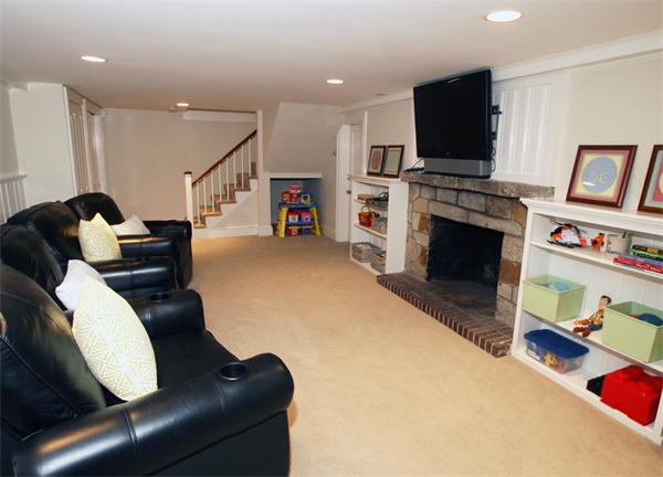 52 Emerson Road Wellesley, MA 02481 - Photo 17 of 21