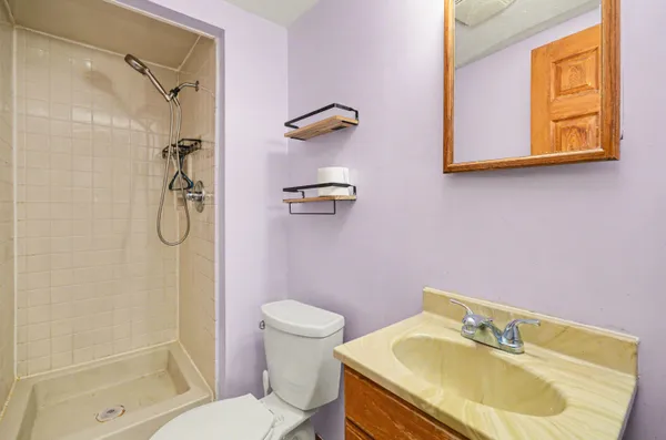 $309,900 | 33057 Sherwood Forest Drive, Sterling Heights, MI 48310