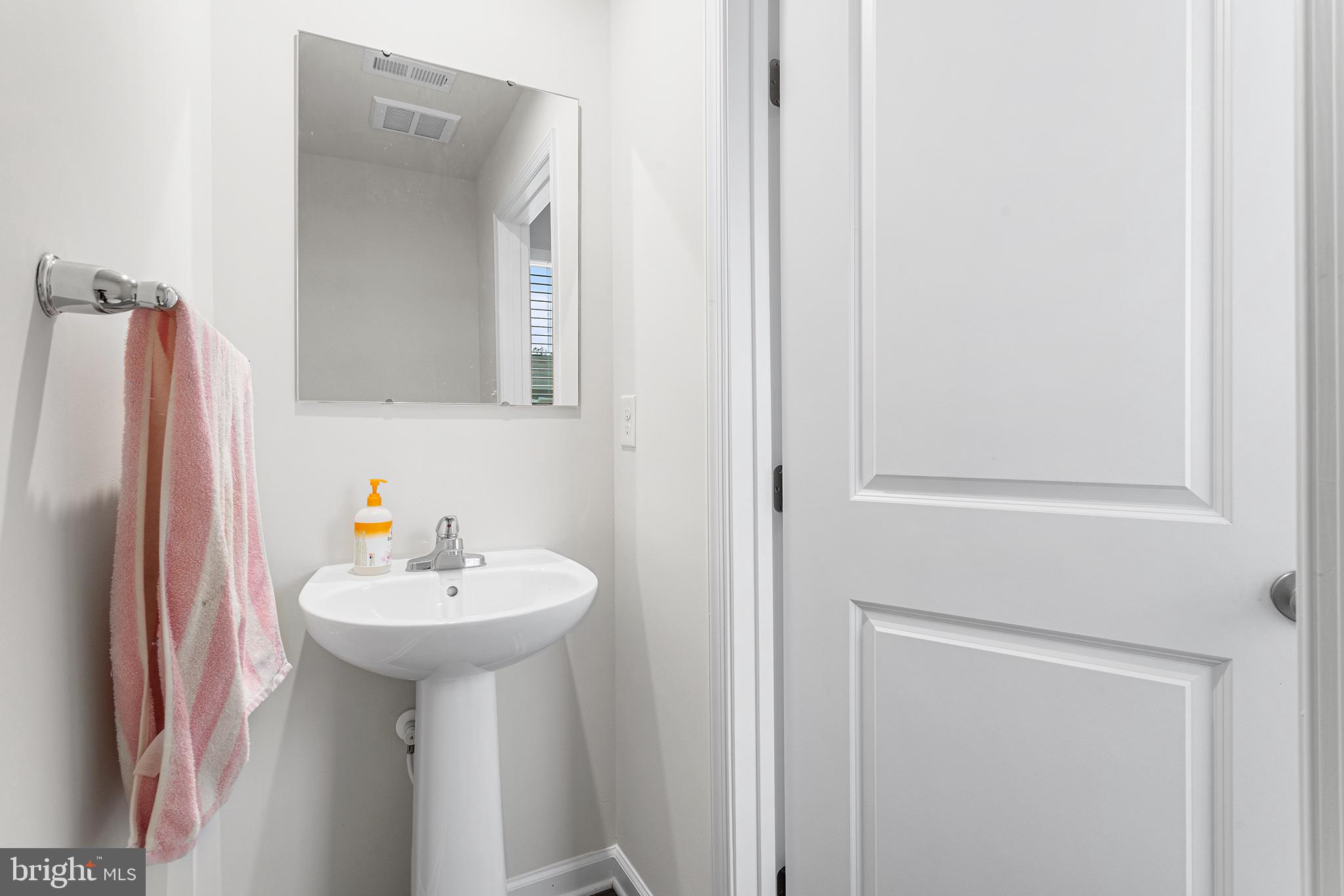 22 Magnolia Way Clementon, NJ 08021 - Photo 14 of 26