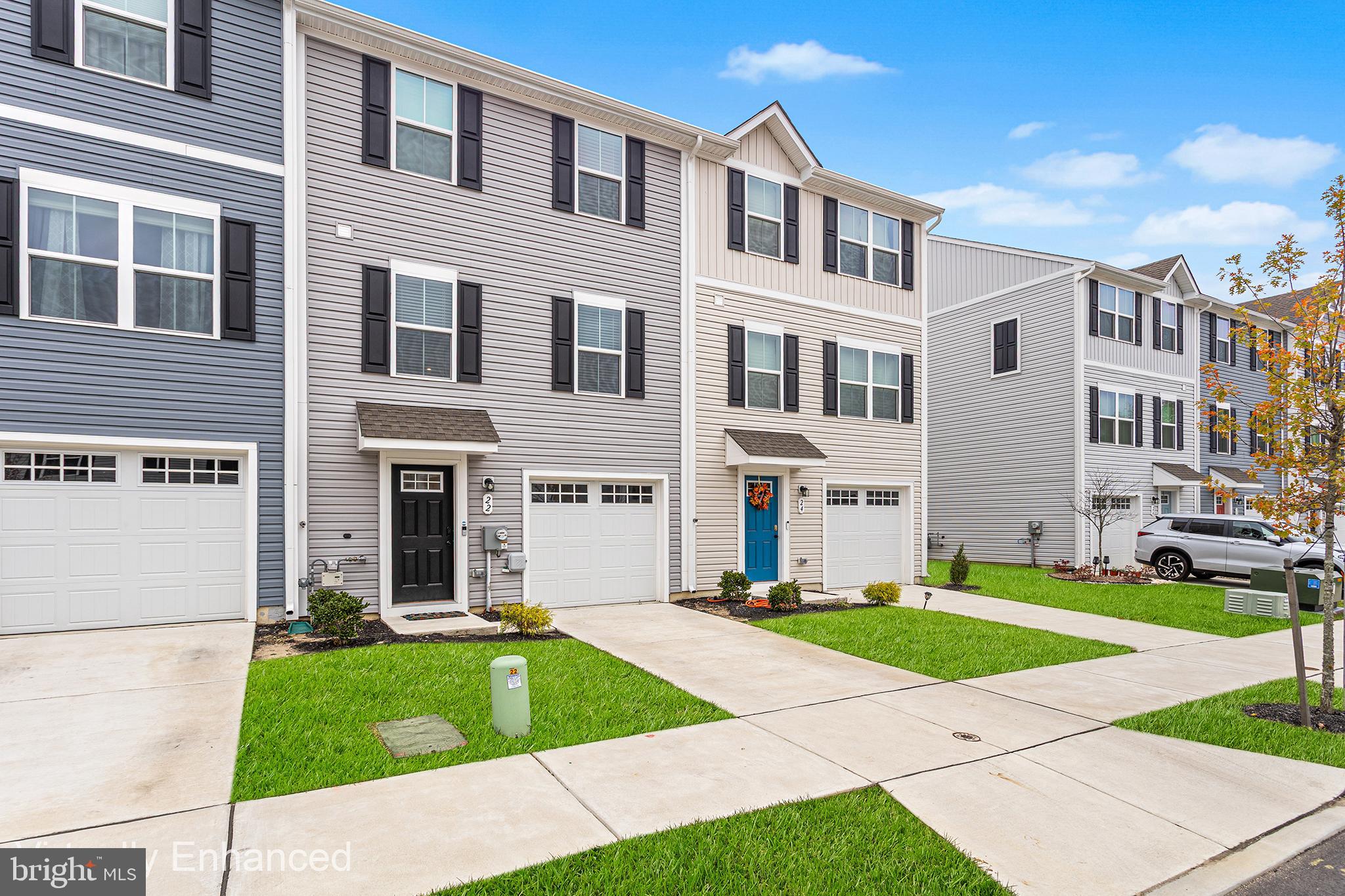 22 Magnolia Way Clementon, NJ 08021 - Photo 2 of 26