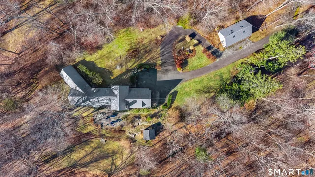 $1,695,000 | 14 Langner Lane, Weston, CT 06883
