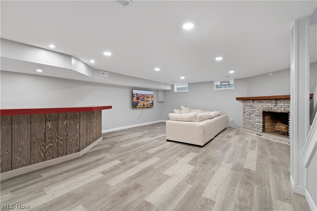 22502 Center Ridge Road, Unit E Rocky River, OH 44116 - Photo 23 of 32 Gallery Image 23
