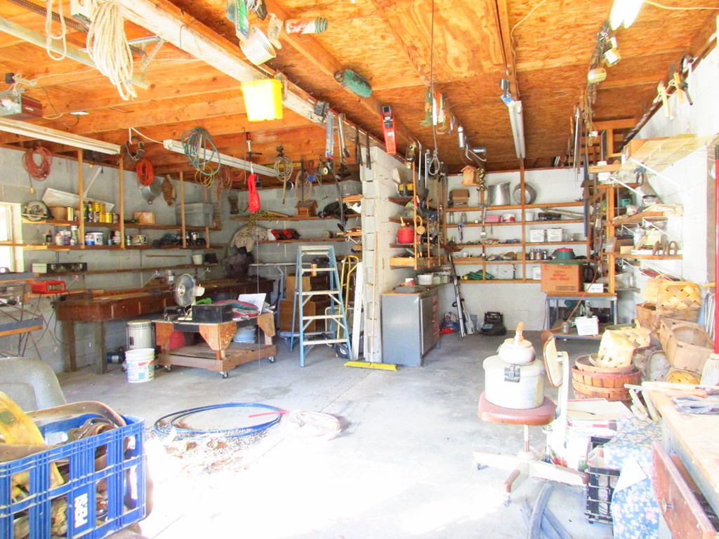 4570 Pinewood Road Sumter, SC 29154 - Photo 22 of 24 Gallery Image 22