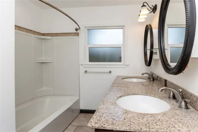 $1,125,000 | 1967 8th Street, San Fernando, CA 91340