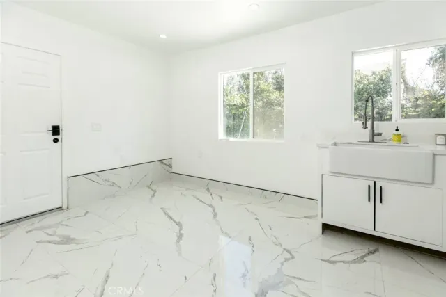 $1,125,000 | 1967 8th Street, San Fernando, CA 91340