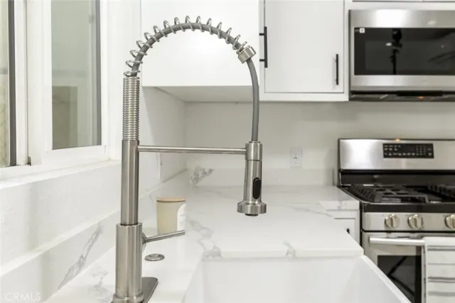 $1,125,000 | 1967 8th Street, San Fernando, CA 91340