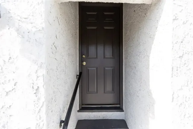 $1,125,000 | 1967 8th Street, San Fernando, CA 91340