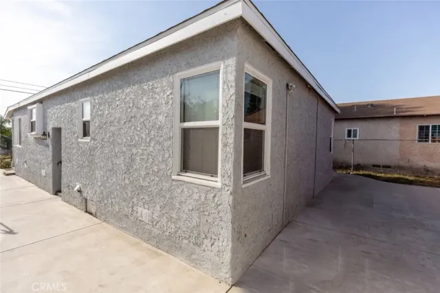 $1,125,000 | 1967 8th Street, San Fernando, CA 91340