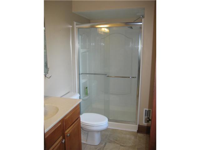 8194 Harlem Road Westerville, OH 43081 - Photo 10 of 25 Gallery Image 10