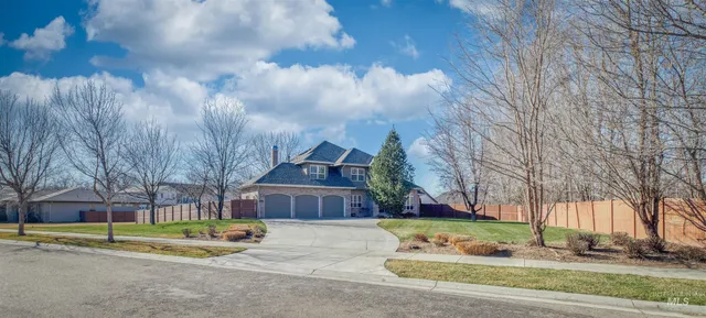 $999,900 | 85 South Vandries Avenue, Eagle, ID 83616