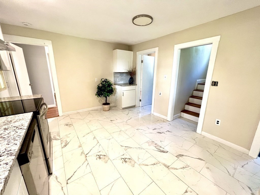 2 Rolfe Avenue Worcester, MA 01604 - Photo 13 of 38 Gallery Image 13