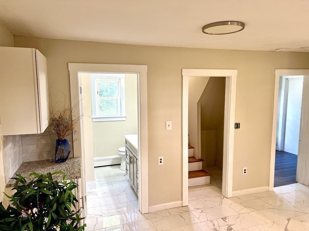 2 Rolfe Avenue Worcester, MA 01604 - Photo 17 of 38 Gallery Image 17
