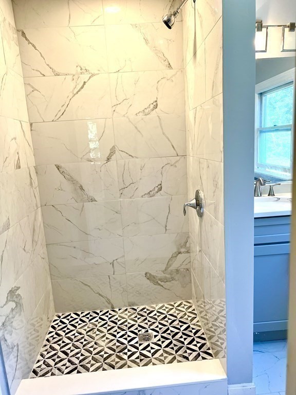 2 Rolfe Avenue Worcester, MA 01604 - Photo 26 of 38 Gallery Image 26