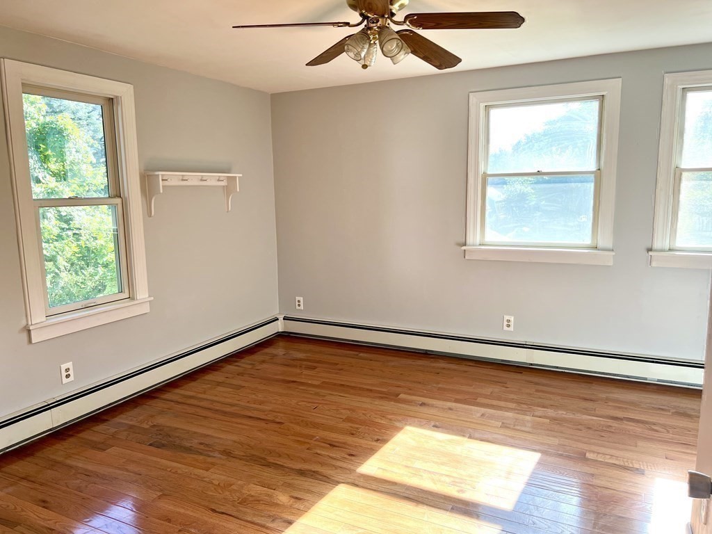 2 Rolfe Avenue Worcester, MA 01604 - Photo 28 of 38 Gallery Image 28