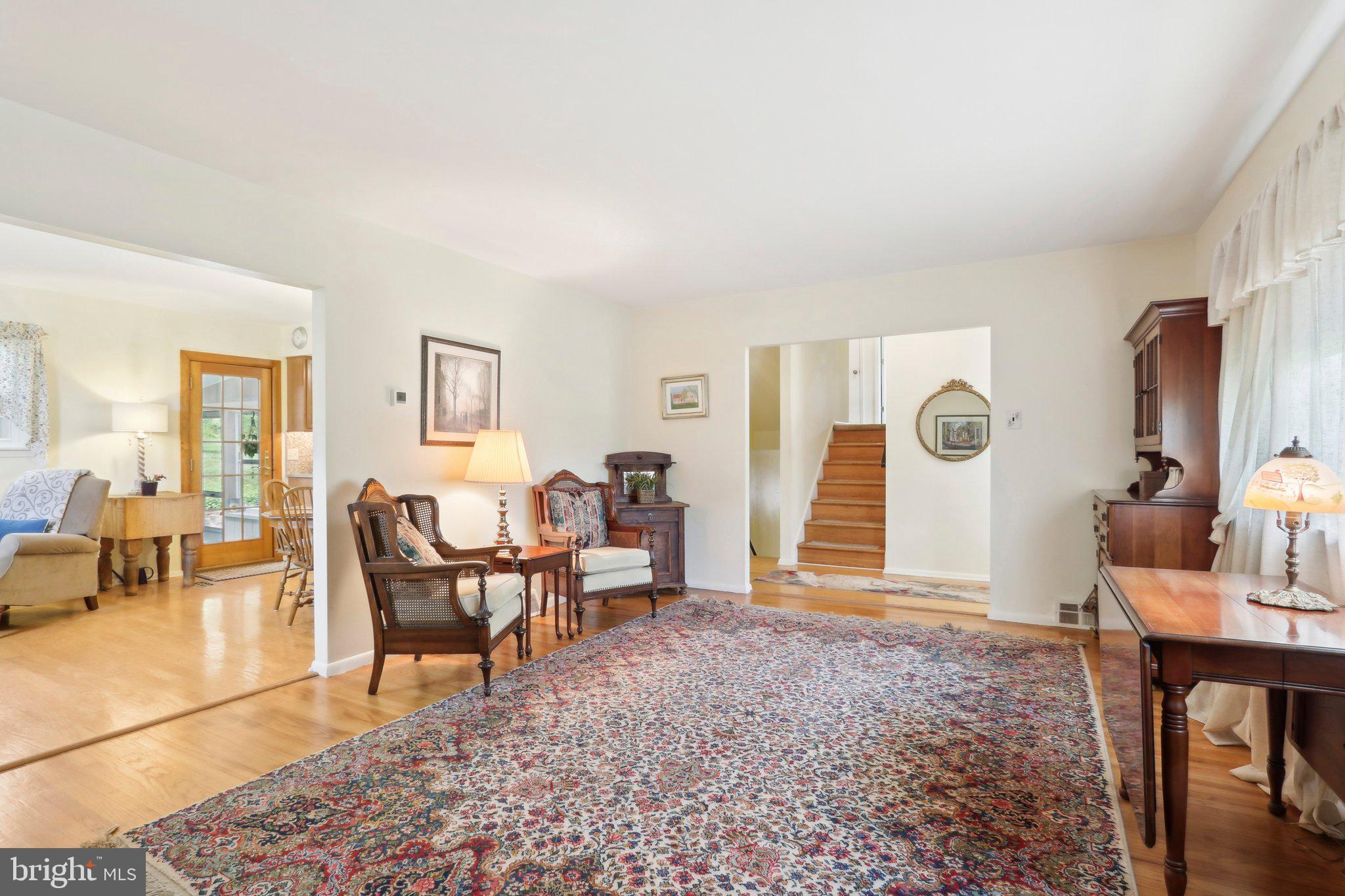 701 Meadowlark Road Norristown, PA 19403 - Photo 7 of 35 Plenty of Options Living /Dining Room