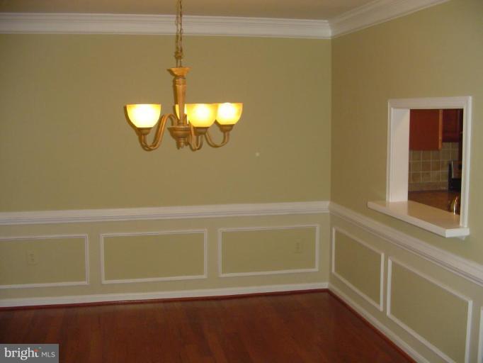 8202 Maple Ridge Avenue Springfield, VA 22153 - Photo 6 of 22 Dining Room