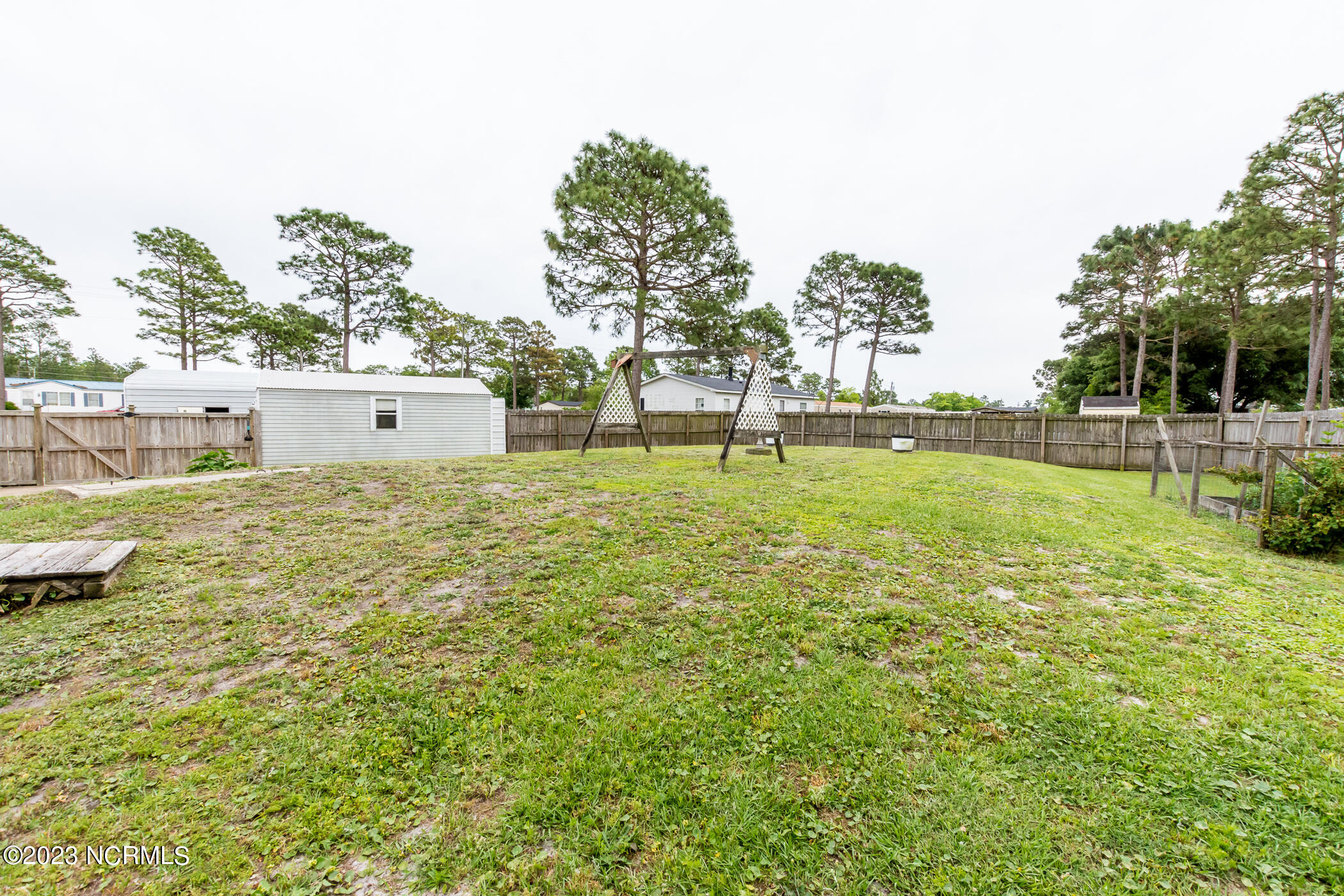 115 North Queens Street Hubert, NC 28539 - Photo 64 of 84 115 N Queens St-84