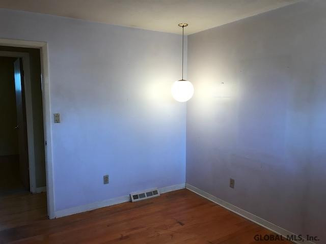 95 Berwick Road Bethlehem, NY 12054 - Photo 17 of 26 Photo 17