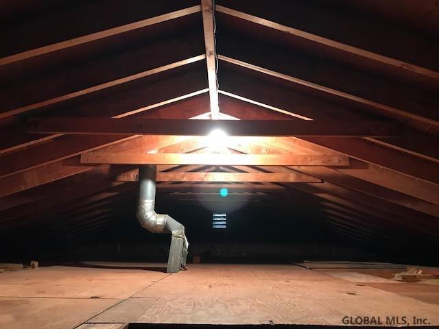 95 Berwick Road Bethlehem, NY 12054 - Photo 22 of 26 Photo 22