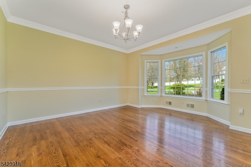 36 Grove Farm Road Pittstown, NJ 08867 - Photo 13 of 36