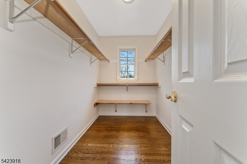 36 Grove Farm Road Pittstown, NJ 08867 - Photo 22 of 36