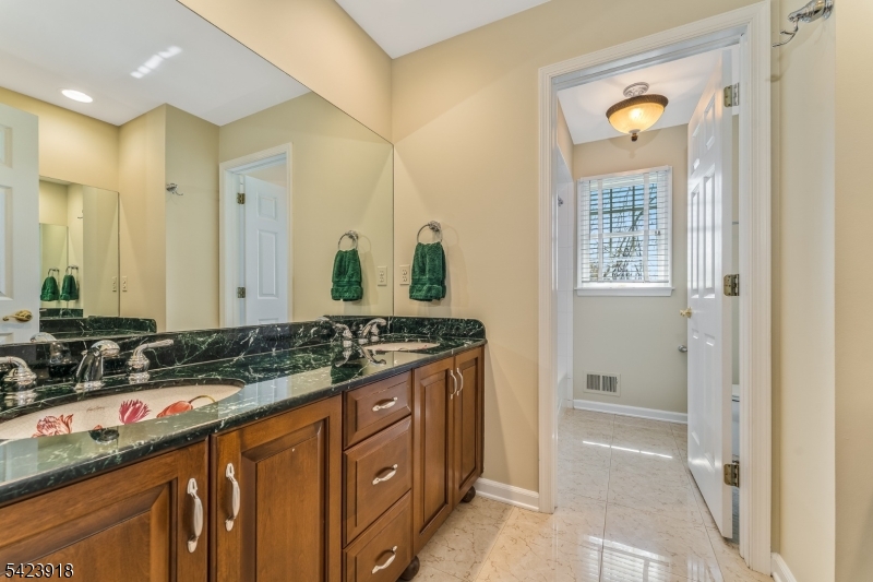 36 Grove Farm Road Pittstown, NJ 08867 - Photo 24 of 36