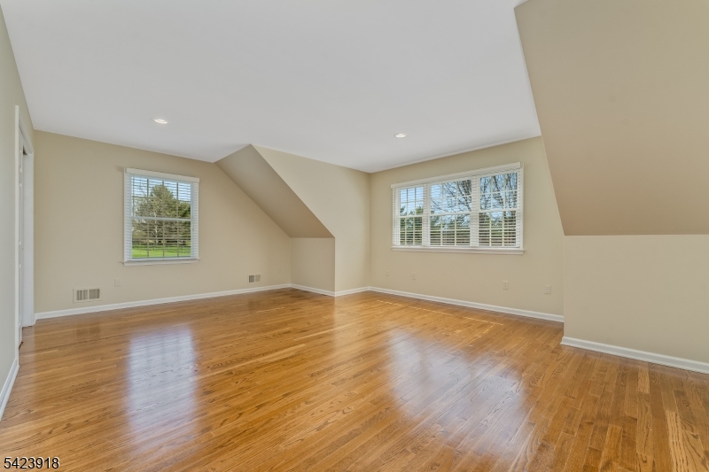 36 Grove Farm Road Pittstown, NJ 08867 - Photo 25 of 36