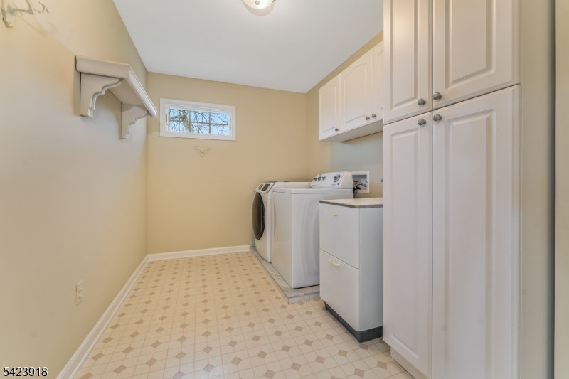 36 Grove Farm Road Pittstown, NJ 08867 - Photo 29 of 36