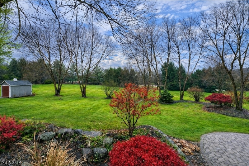 36 Grove Farm Road Pittstown, NJ 08867 - Photo 34 of 36