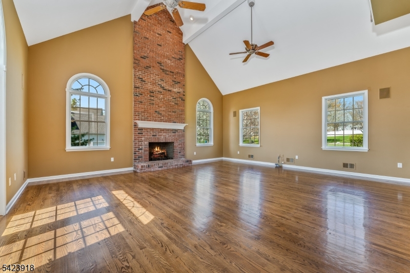 36 Grove Farm Road Pittstown, NJ 08867 - Photo 8 of 36