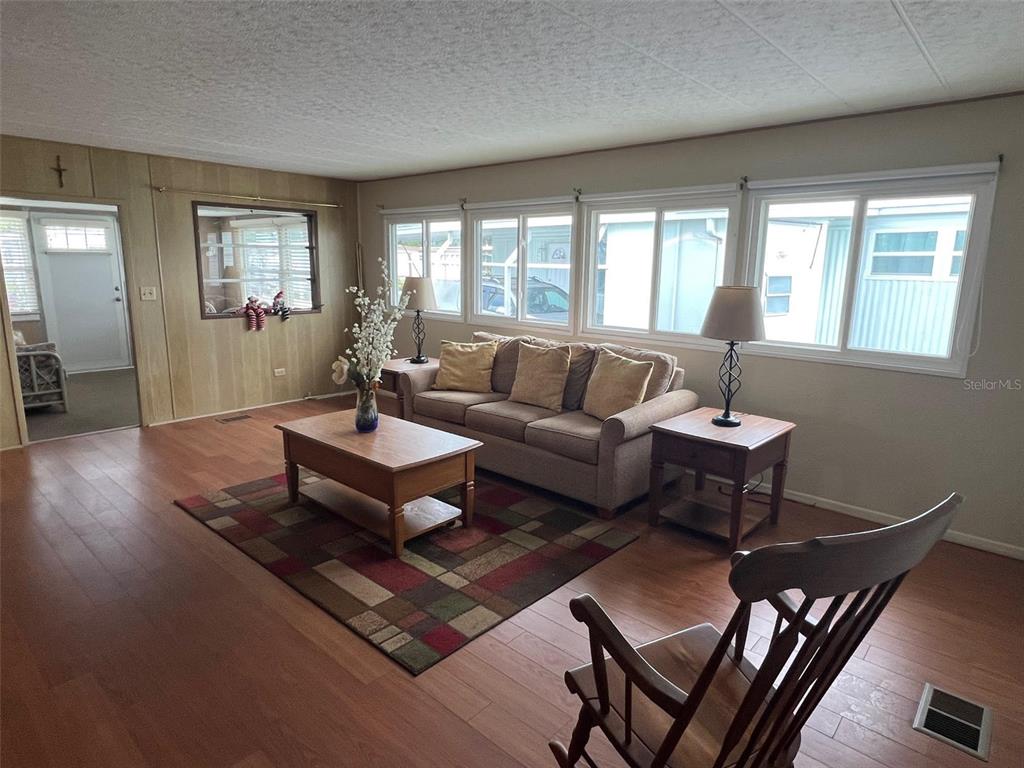 13225 101st Street Southeast, Unit 199 Largo, FL 33773 - Photo 10 of 20