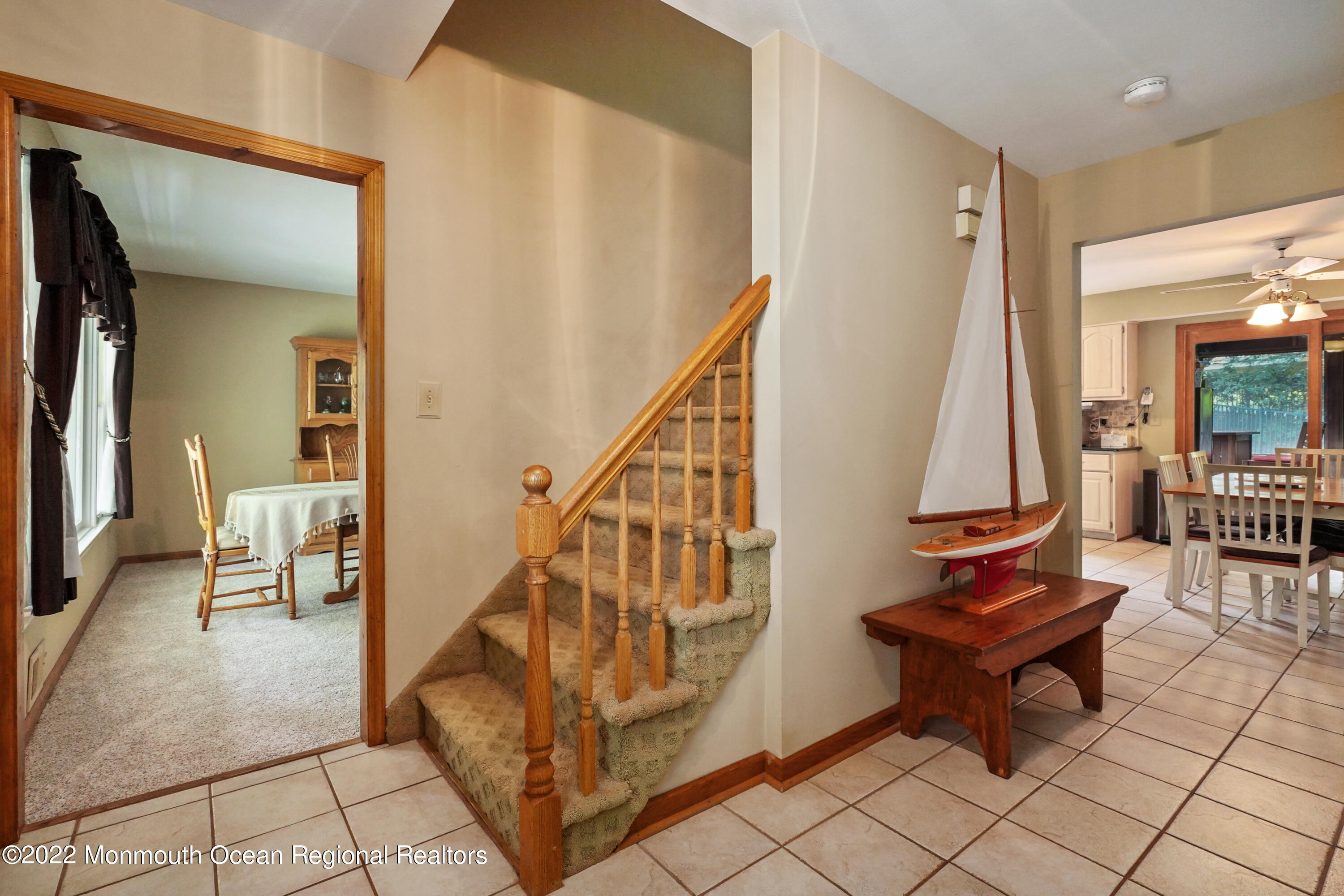 279 Ueland Road Red Bank, NJ 07701 - Photo 4 of 33 Ueland entry