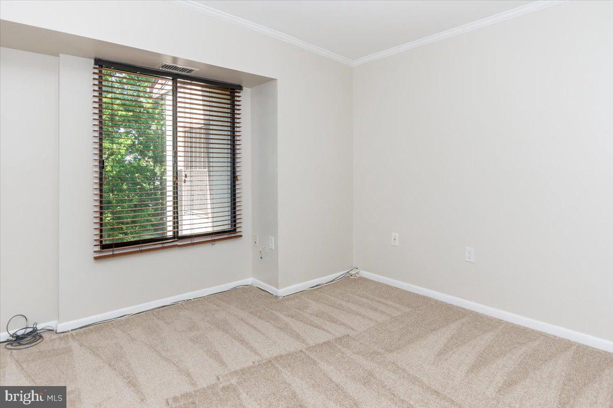 15710 Dorset Road, Unit 302 Laurel, MD 20707 - Photo 16 of 29 Bedroom #1