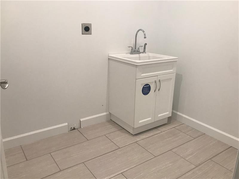 105 Sun Ridge Butler, PA 16001 - Photo 7 of 16 Laundry